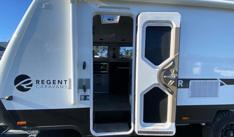 
								2023 Regent Cruiser full									