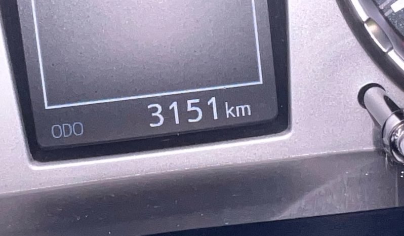 
								2024 Toyota Hilux full									