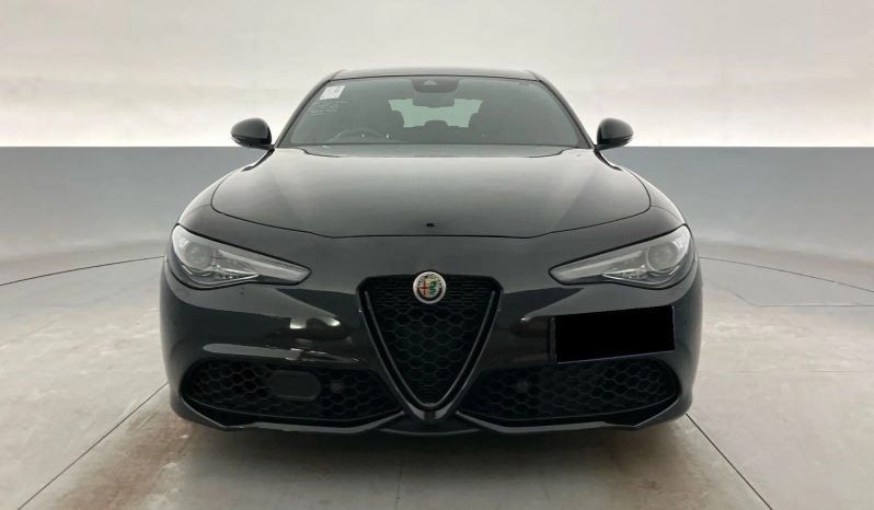 
								2021 Alfa Romeo Giulia full									