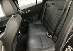 
										2021 Alfa Romeo Giulia full									