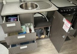 
										2019 Jayco Journey full									