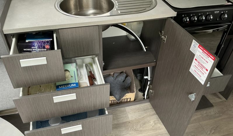 
								2019 Jayco Journey full									