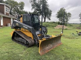 2023 DEERE 333G