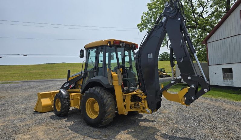 
								2011 DEERE 410J full									