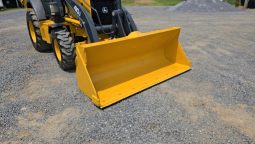 
										2011 DEERE 410J full									