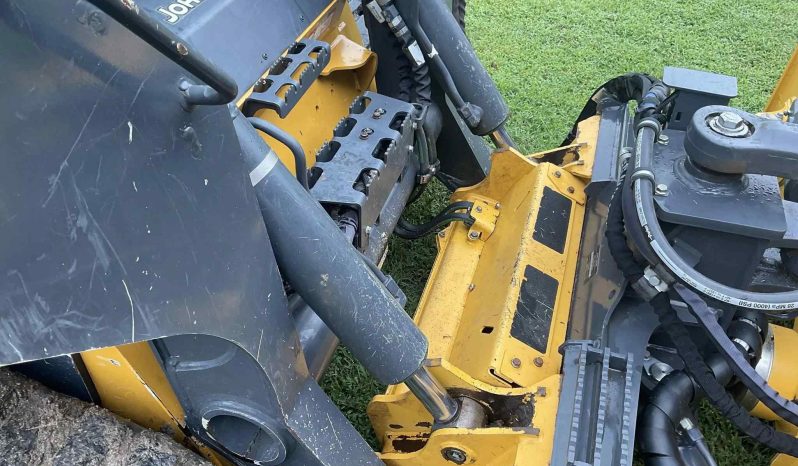 
								2023 DEERE 333G full									