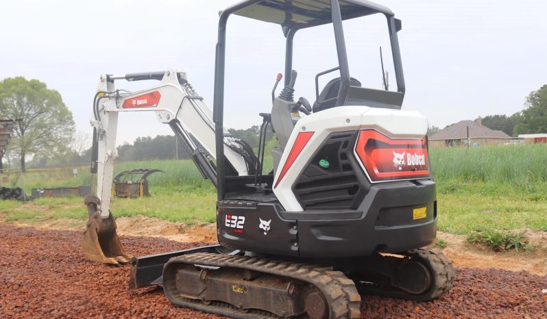 
								2023 BOBCAT E32R2 full									