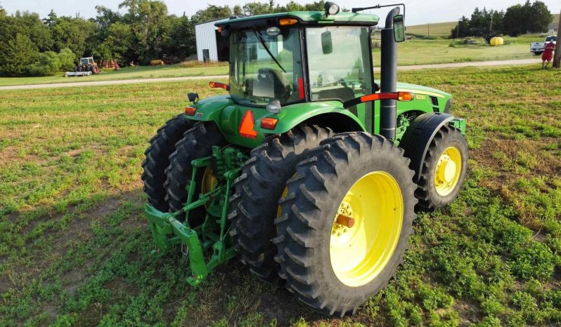 
								2007 JOHN DEERE 8230 full									