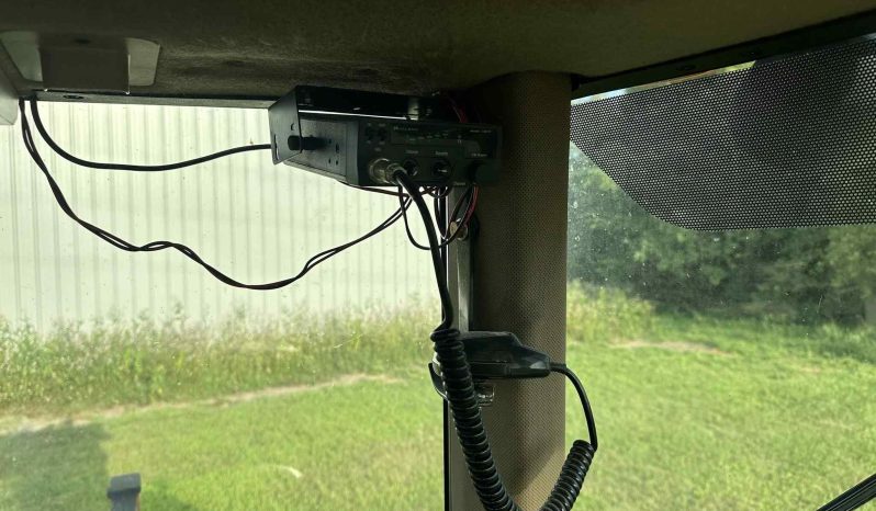 
								2007 JOHN DEERE 8230 full									