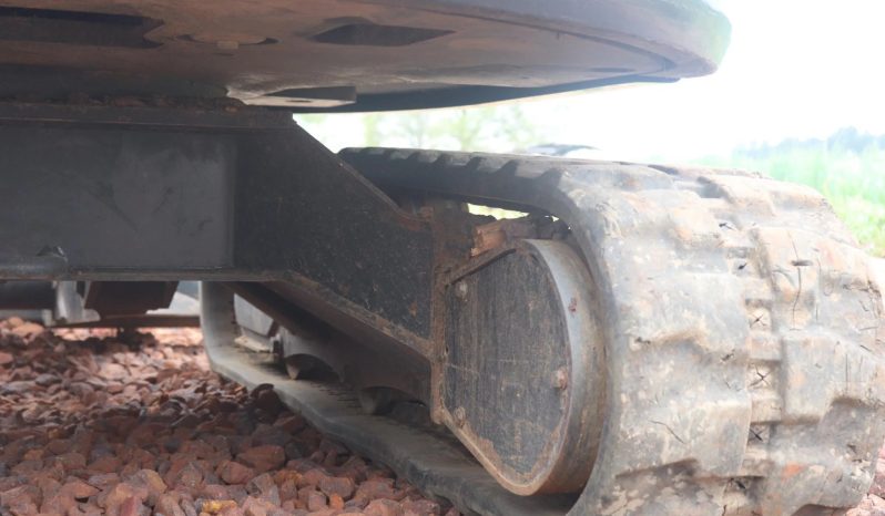 
								2023 BOBCAT E32R2 full									