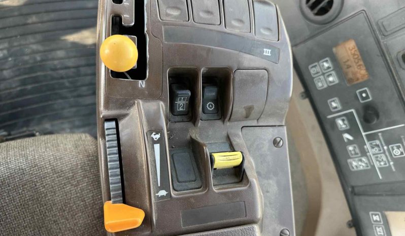 
								2007 JOHN DEERE 8230 full									