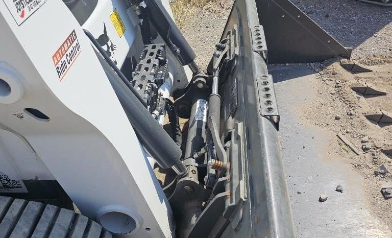 
								2023 BOBCAT T770 full									