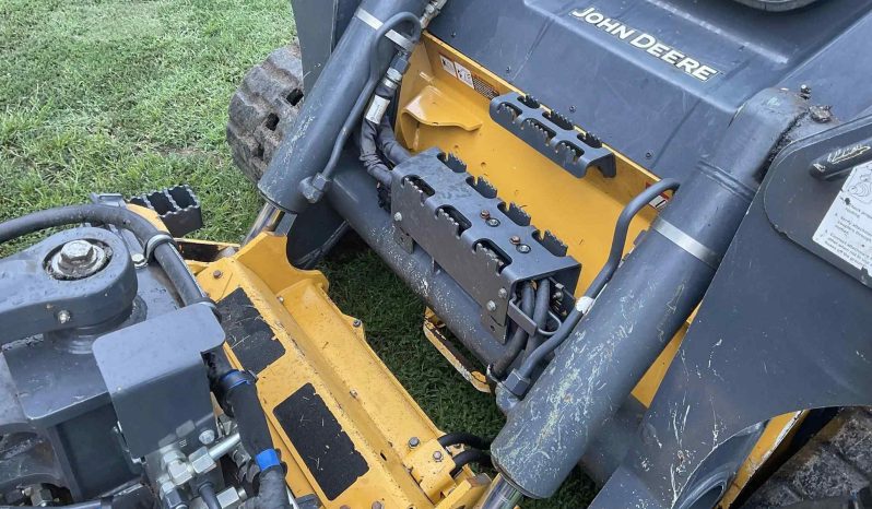 
								2023 DEERE 333G full									