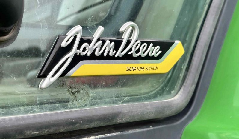 
								2022 JOHN DEERE 8R 250 full									