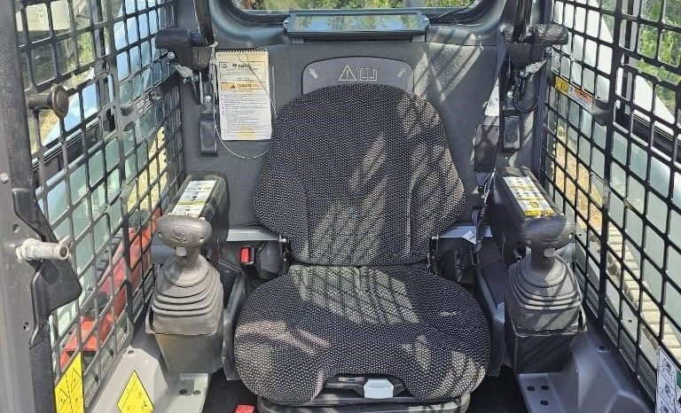 
								2023 BOBCAT T770 full									