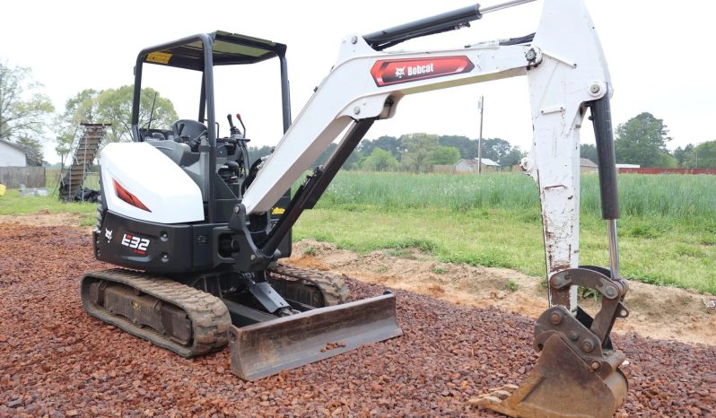 
								2023 BOBCAT E32R2 full									
