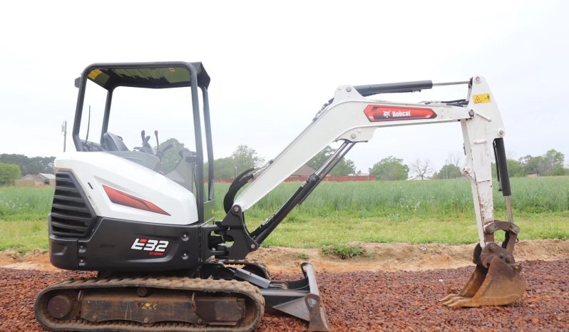
								2023 BOBCAT E32R2 full									