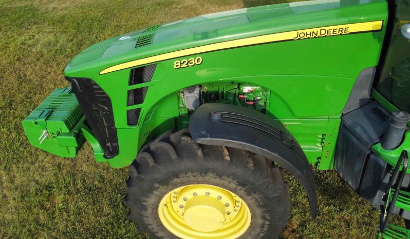 
								2007 JOHN DEERE 8230 full									