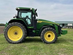 
										2022 JOHN DEERE 8R 250 full									