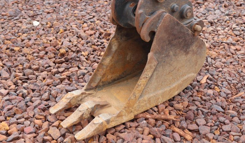 
								2023 BOBCAT E32R2 full									