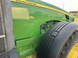 
										2007 JOHN DEERE 8230 full									