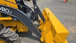 
										2011 DEERE 410J full									