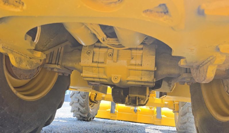 
								2011 DEERE 410J full									