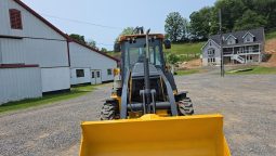 
										2011 DEERE 410J full									