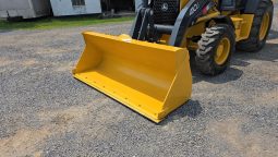 
										2011 DEERE 410J full									