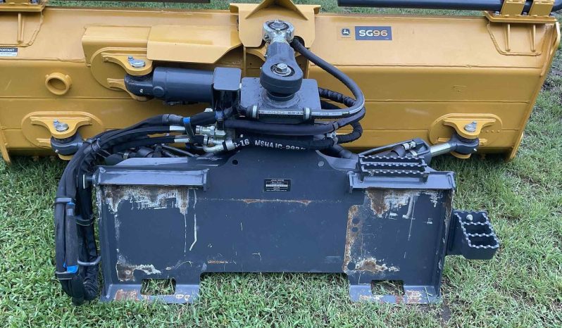 
								2023 DEERE 333G full									