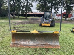 
										2023 DEERE 333G full									