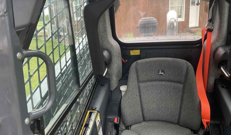 
								2023 DEERE 333G full									