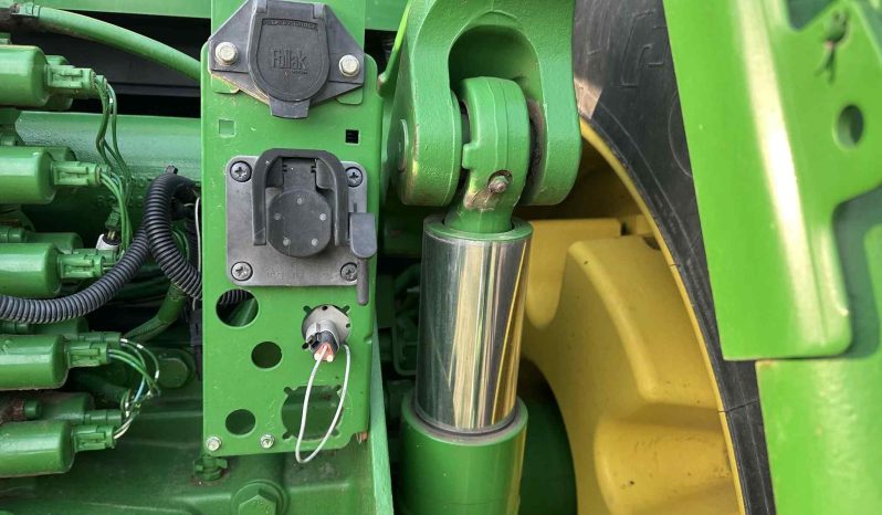 
								2007 JOHN DEERE 8230 full									