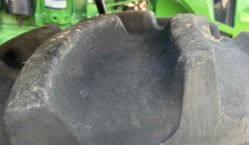 
								2007 JOHN DEERE 8230 full									