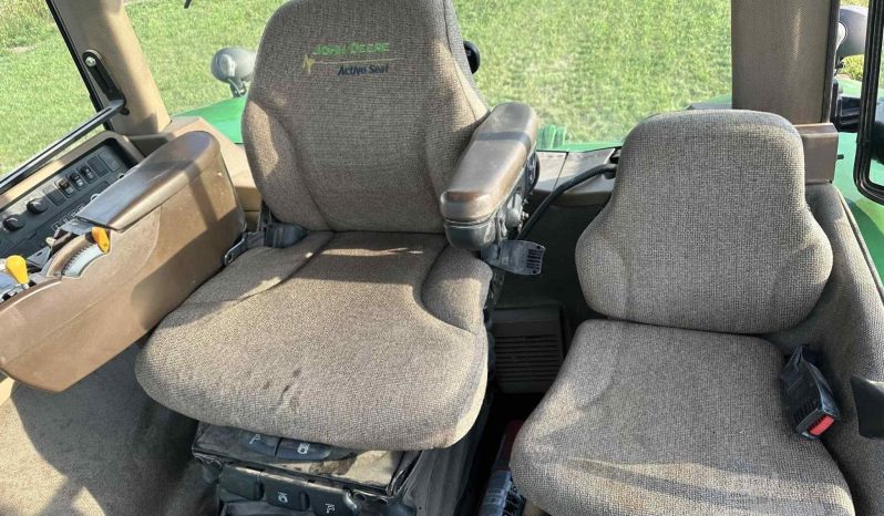 
								2007 JOHN DEERE 8230 full									