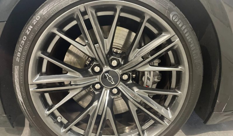 
								2020 Chevrolet Camaro full									