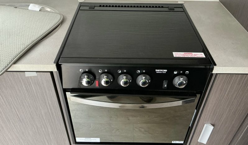 
								2019 Jayco Journey full									