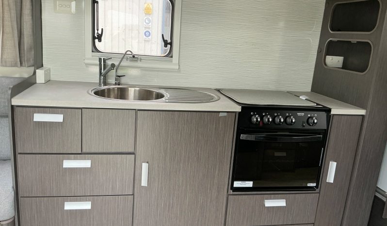 
								2019 Jayco Journey full									