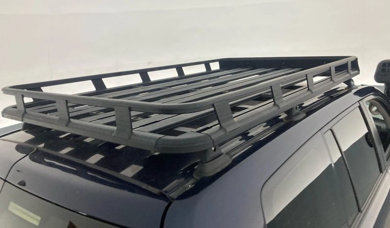 
								2019 Toyota Landcruiser full									