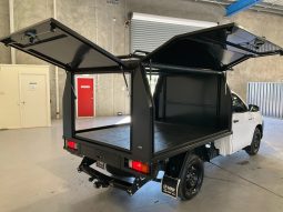 
										2024 Toyota Hilux full									