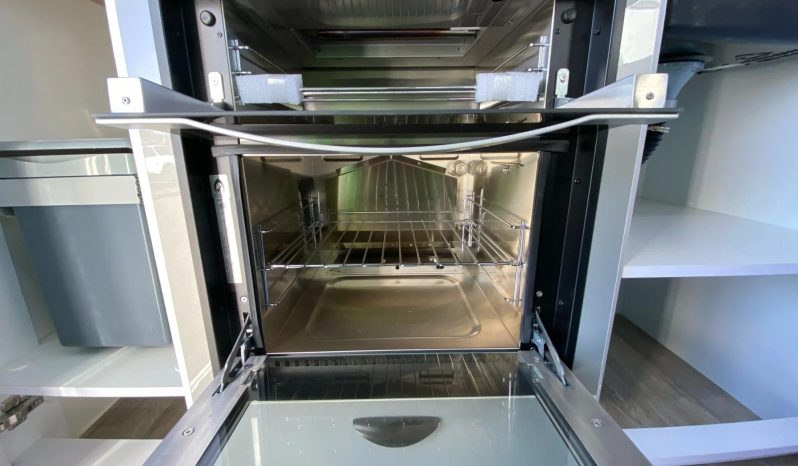 
								2023 Regent Cruiser full									