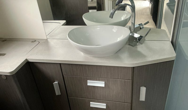 
								2019 Jayco Journey full									