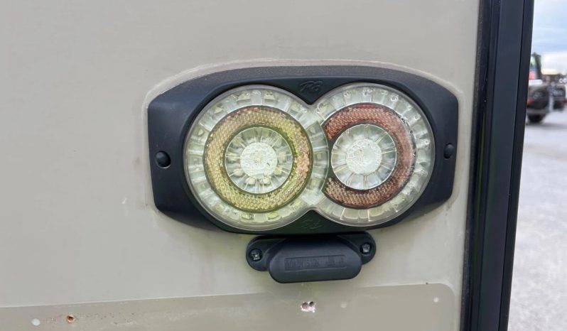 
								2017 Forest River Sonoma full									