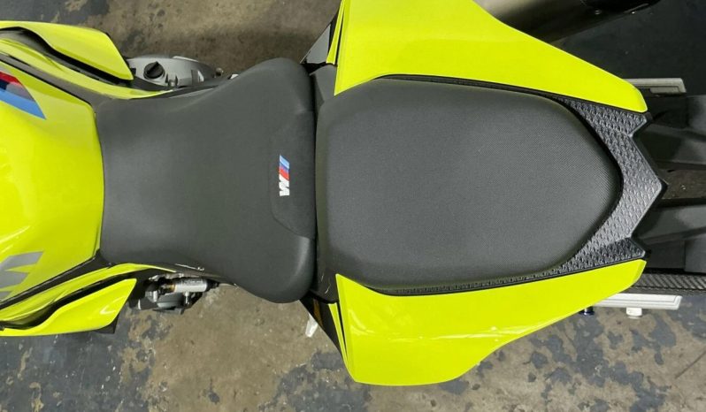 
								2023 BMW M 1000 RR full									