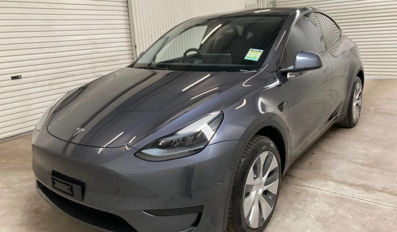 
								2024 TESLA Model Y full									
