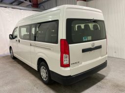 
										2020 Toyota Hiace full									