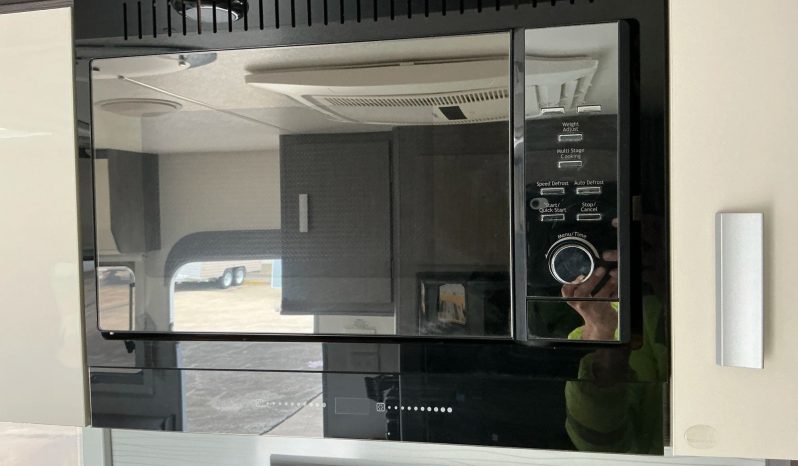 
								2019 Jayco Journey full									