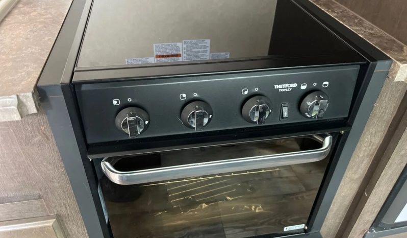 
								2017 Forest River Sonoma full									