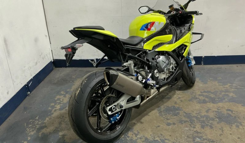 
								2023 BMW M 1000 RR full									