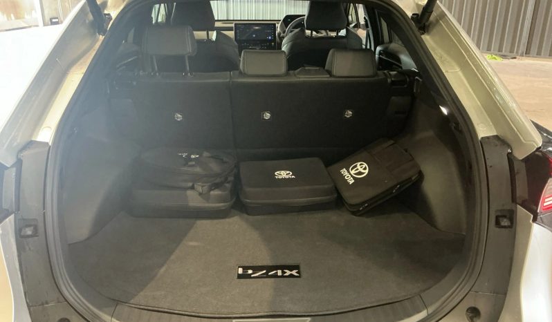 
								2024 Toyota BZ4X full									